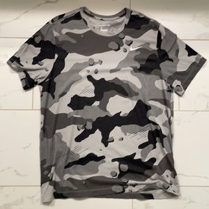 New Nike dry fit shirt XL